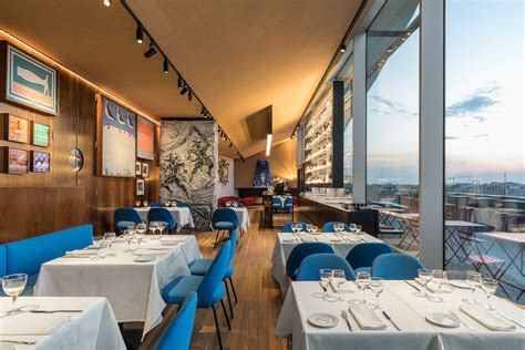 prezzi ristorante torre fondazione prada